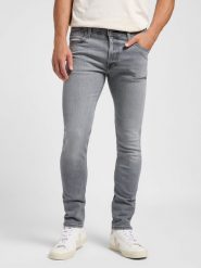 LEE MĘSKIE SPODNIE JEANSOWE SLIM LEE LUKE NEW GREY 112363923. Szare spodnie materiałowe męskie Lee, bez wzorów, z jeansu. Za 209.99 zł.