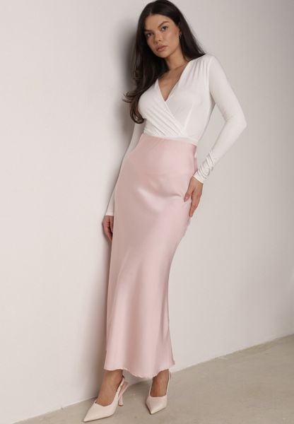 Różowa Satynowa Spódnica z Lekko Rozkloszowanym Dołem Zinnemira. Czerwone spódniczki damskie Born2be, l, bez wzorów, z satyny, eleganckie, maxi, rozkloszowane. Za 84.99 zł.