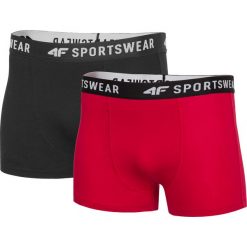 Bielizna męska (2-pack) BIM300 - czerwony+głęboka czerń. Czerwona bokserki męskie 4f, bez wzorów, z bawełny. Za 39.99 zł.