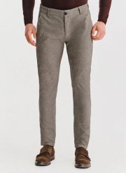 PAKO LORENTE - Brązowe spodnie chino. Brązowe spodnie materiałowe męskie Pako Lorente, bez wzorów, z bawełny, casualowe. Za 359.99 zł.