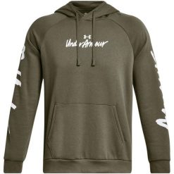 Bluza z kapturem męskie Under Armour Rival Fleece Graphic. Zielone bluzy sportowe męskie Under Armour, m, z bawełny. Za 290.00 zł.