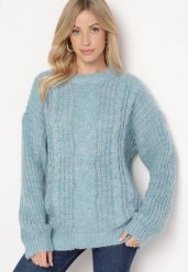 Jasnoniebieski Sweter z Wełną z Ozdobnym Splotem Abrenevia. Niebieskie swetry klasyczne damskie Born2be, na zimę, z wełny, bez kołnierzyka. Za 74.99 zł.
