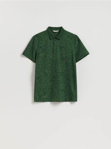 Koszulka polo ze świątecznym wzorem - morski. Zielone koszulki polo męskie Reserved, l, bez wzorów, z bawełny, bez ramiączek. W wyprzedaży za 49.99 zł.
