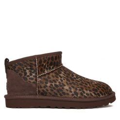 Śniegowce Ugg. Brązowe śniegowce damskie Ugg. Za 809.99 zł.