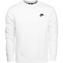 Bluza sportowa męska Nike Sportswear Club. Białe bluzy bez kaptura męskie Nike, bez wzorów, sportowe, bez kołnierzyka, bez ramiączek. Za 184.00 zł.