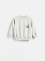 Bluza z nadrukiem - jasnoszary. Szare bluzy i bluzki niemowlęce Reserved, bez wzorów, z bawełny, bez ramiączek, bez kaptura. Za 49.99 zł.