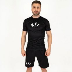 Nokaut kyl Koszulka. Czarne t-shirty damskie KNOCKOUT, s, bez wzorów, z materiału, bez kołnierzyka. Za 119.03 zł.