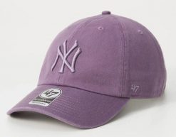 New York Clean Up Lifestyle Czapka baseballowa - Regulowana - Irysowy. Fioletowe czapki męskie 47 Brand, bez wzorów, z bawełny. Za 142.34 zł.