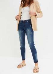 Dżinsy Skinny, low waist, cropped. Niebieskie jeansy damskie bonprix. Za 147.99 zł.