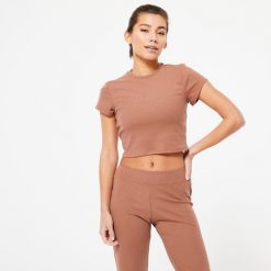 Koszulka z krótkim rękawem damska Gym & Pilates prążkowana. Brązowe bluzki damskie DOMYOS, xl, bez wzorów, z dzianiny, bez ramiączek. Za 49.99 zł.