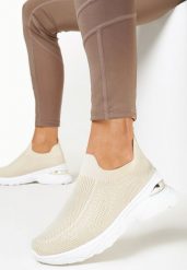 Beżowe Buty Sportowe na Grubej Podeszwie z Elastyczną Cholewką Jordanne. Brązowe buty sportowe na co dzień damskie Born2be, bez wzorów. Za 29.99 zł.