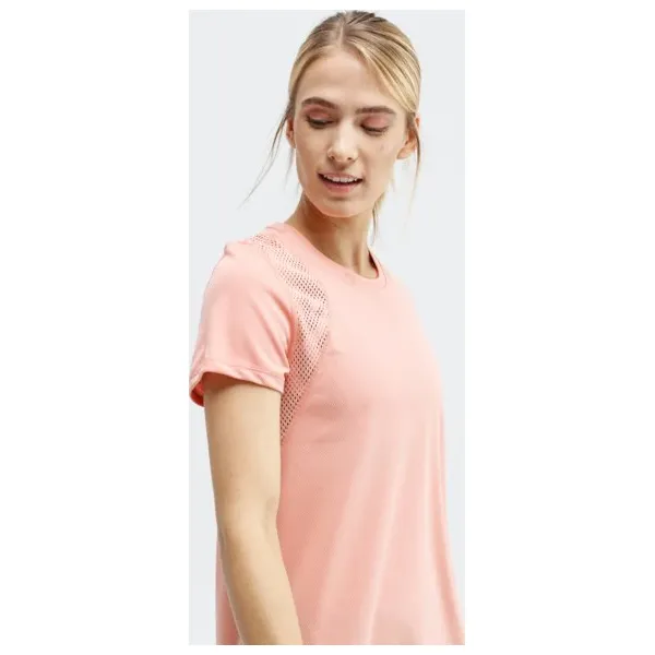 Nike Koszulka Ss W Nk Run Ss , różowy, rozmiar M. Czerwone t-shirty damskie Nike, m, bez wzorów, z materiału, bez ramiączek. Za 79.99 zł.
