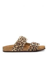 Geox Klapki D Brionia R D45Y3B 000BS C5018 Brązowy. Brązowe klapki damskie Geox, bez wzorów, ze skóry, bez obcasa. Za 399.99 zł.