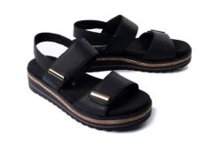 RIEKER REMONTE D0Q59-00 black, sandały damskie. Czarne sandały damskie Rieker Remonte, bez wzorów, bez obcasa, na płaskiej podeszwie. Za 265.93 zł.
