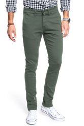 MUSTANG SPODNIE MĘSKIE BeFlex Chino 1010050 6420. Zielone spodnie materiałowe męskie Mustang, bez wzorów, z materiału. W wyprzedaży za 79.99 zł.