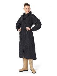 Ilse Jacobsen Płaszcz przeciwdeszczowy w kolorze czarnym rozmiar: 38. Czarne kurtki przeciwdeszczowe damskie Ilse Jacobsen, bez wzorów, sportowe. Za 327.10 zł.