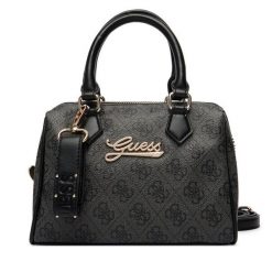 Torebka Guess. Czarne torebki klasyczne damskie Guess, z aplikacjami, bez dodatków. Za 289.99 zł.