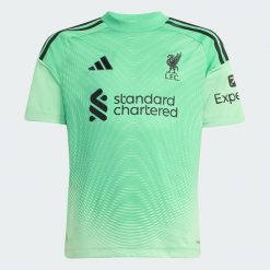Koszulka bramkarska Liverpool FC 25/26. Zielone t-shirty damskie Adidas, m, z materiału, bez ramiączek, do piłki nożnej. Za 329.00 zł.