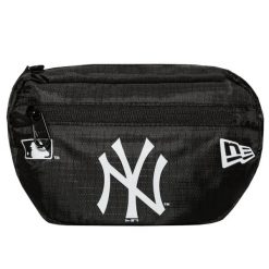 Torebka nerka New Era MLB New York Yankees Micro Waist Bag pojemność 1 L. Czarne torebki klasyczne damskie New Era, bez wzorów, bez dodatków. Za 59.99 zł.