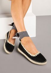 Czarne Espadryle z Plecioną Podeszwą i Wiązaniem Wokół Kostki Cyntavia. Czarne espadryle damskie Born2be, bez wzorów, bez obcasa. Za 74.99 zł.