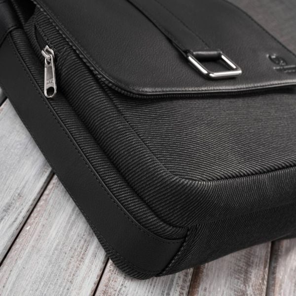 Portfel męski AY-06-BL i torba męska skórzana na ramię AY-01-BL zestaw Paolo Peruzzi ZUP-138. Brązowe portfele męskie bez wzorów, z bawełny. Za 199.99 zł.