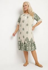 Zielona Wiskozowa Sukienka w Stylu Boho z Frędzlami i Falbankami Korilia. Zielone sukienki damskie Born2be, na spotkanie biznesowe, na lato, xl, bez wzorów, z wiskozy, boho, bez kołnierzyka, bez ramiączek, midi. W wyprzedaży za 87.99 zł.