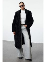 Trendyol Płaszcz pluszowy w kolorze czarnym rozmiar: 38. Czarne płaszcze damskie Trendyol, bez wzorów, z puchu. Za 217.53 zł.