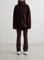Damska kurtka z polarową podszewką, oversize'owa, rozpinana Pile Jacket kakaowa. Brązowe kurtki damskie Aim'n, xs, bez wzorów, z materiału, bez kaptura. Za 593.00 zł.