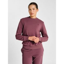 Bluza damska Hummel Pulse. Czerwone bluzy bez kaptura damskie HUMMEL. Za 237.00 zł.
