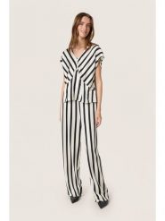 Soaked in Luxury Bluzka w kolorze biało-czarnym rozmiar: L. Brązowe bluzki damskie Soaked in Luxury, l, bez wzorów, z wiskozy, klasyczne, bez kołnierzyka, bez ramiączek. Za 156.98 zł.