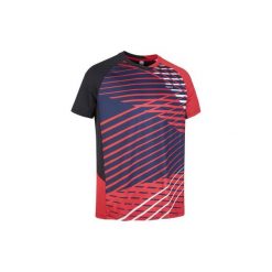 T-Shirt 560 Czarno-czerwony. Czarne t-shirty męskie PERFLY, m, bez wzorów, z elastanu, bez kołnierzyka. Za 59.99 zł.