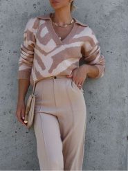 Milan Kiss Sweter w kolorze jasnobrązowo-kremowym rozmiar: S. Brązowe swetry klasyczne damskie Milan Kiss, s, bez kołnierzyka. Za 165.99 zł.