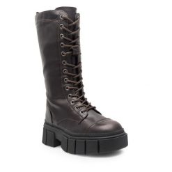 Trzewiki Jenny Fairy. Czerwone botki damskie Jenny Fairy, bez obcasa, na koturnie, bez zapięcia. Za 149.99 zł.