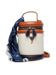 Guess Torebka J6RZ08 WJ930 Beżowy. Brązowe torebki dziecięce Guess. Za 299.99 zł.