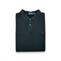 Second life - Polo Ralph Lauren koszulka męska z krótkim rękawem - Jak nowy. Czarne koszulki polo męskie Ralph Lauren, l, bez wzorów, z materiału, bez ramiączek. Za 127.76 zł.