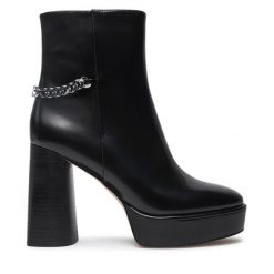 Botki MICHAEL Michael Kors. Czarne botki damskie MICHAEL Michael Kors, bez obcasa, na słupku, bez zapięcia. Za 779.99 zł.