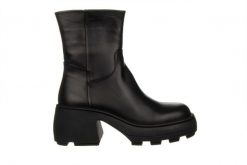 Botki Bayla-161 188 1401 01 Black 161635, Czarny, Skóra naturalna - 40. Czarne botki damskie Bayla, na zimę, z gumy, eleganckie, z okrągłym noskiem, za kostkę, bez obcasa, na platformie, bez zapięcia. W wyprzedaży za 269.10 zł.