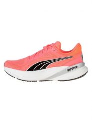 Puma Buty "Magnify NITRO 2 FADE" w kolorze czerwonym do biegania rozmiar: 37. Czerwone obuwie do biegania damskie Puma. Za 245.96 zł.
