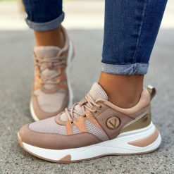 Różowe sneakersy półbuty damskie Vinceza 10727. Czerwone półbuty damskie VINCEZA, bez wzorów, z tkaniny, bez obcasa, na obcasie. Za 149.00 zł.