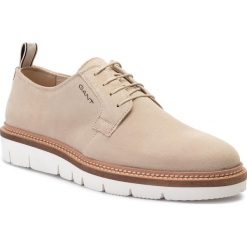 Półbuty GANT - Yuko 18633340 Putty Cream Beige G27. Brązowe półbuty męskie Gant, z materiału, bez zapięcia. W wyprzedaży za 299.00 zł.