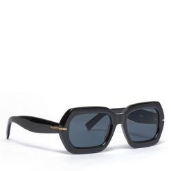 Okulary przeciwsłoneczne BOSS. Czarne okulary przeciwsłoneczne damskie Boss. Za 499.99 zł.