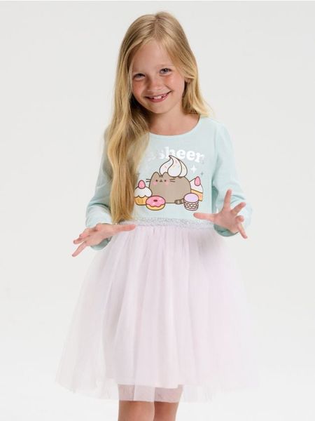 Sukienka z tiulem Pusheen the Cat - zielony. Zielone sukienki dziewczęce Sinsay, bez wzorów, z tiulu, bez ramiączek. W wyprzedaży za 22.99 zł.