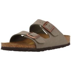 Klapki damskie Birkenstock Arizona Bfbc. Brązowe klapki damskie Birkenstock, bez wzorów, z materiału, bez obcasa. Za 672.00 zł.