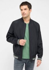 Męska Kurtka Przejściowa Mustang Style Limon Black 1016235 4142. Czarne kurtki męskie Mustang, m, bez wzorów, bez kaptura. Za 219.99 zł.