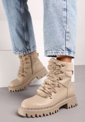 Ciemnobeżowe Trapery w Casualowym Stylu z Futerkowym Zdobieniem na Języku Taniapea. Brązowe trapery damskie Renee, z jeansu, bez obcasa. Za 119.99 zł.