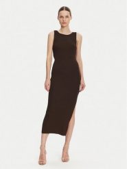 Guess Sukienka dzianinowa W5GK47 Z3L10 Brązowy Regular Fit. Brązowe sukienki damskie Guess, l, z aplikacjami, z dzianiny, bez kołnierzyka, bez ramiączek. Za 319.99 zł.