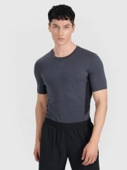 4F Koszulka sportowa w kolorze antracytowym rozmiar: XXL. Czarne t-shirty sportowe męskie 4f, xxl, z materiału, bez ramiączek, outdoorowe. Za 41.49 zł.