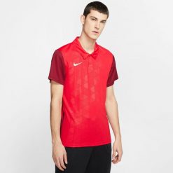 Koszulka treningowa męska Nike Trophy IV. Czerwone t-shirty sportowe męskie Nike, m, bez ramiączek, do piłki nożnej. Za 149.00 zł.