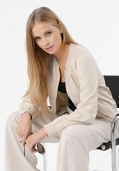 Kurtka bomberka z lnem JB-TOKEO. Brązowe kurtki damskie Volcano, l, bez wzorów, ze lnu, bez kaptura. Za 179.99 zł.