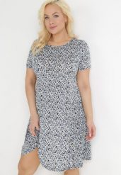 Niebiesko-Granatowa Trapezowa Sukienka Mini w Kwiatowy Wzór Aganis. Niebieskie sukienki damskie Born2be, m, z aplikacjami, z materiału, bez kołnierzyka, bez ramiączek, mini, rozkloszowane. W wyprzedaży za 47.99 zł.